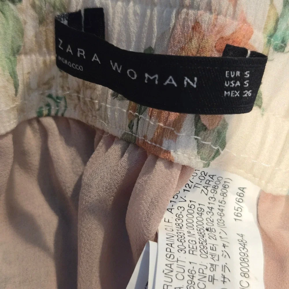 Zara Woman Floral Ruffle‎ Mini Skirt Elastic Waist Lightweight Small